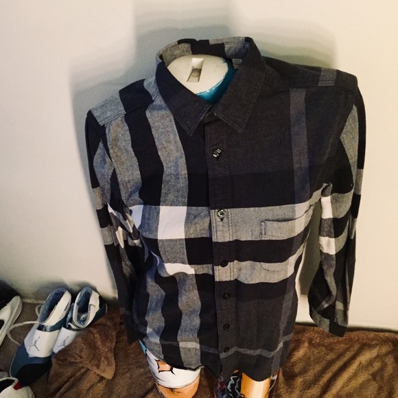 SOLD-BURBERRY BRIT EXPLODED CHECK BUTTON DOWN - Picture 5 of 8